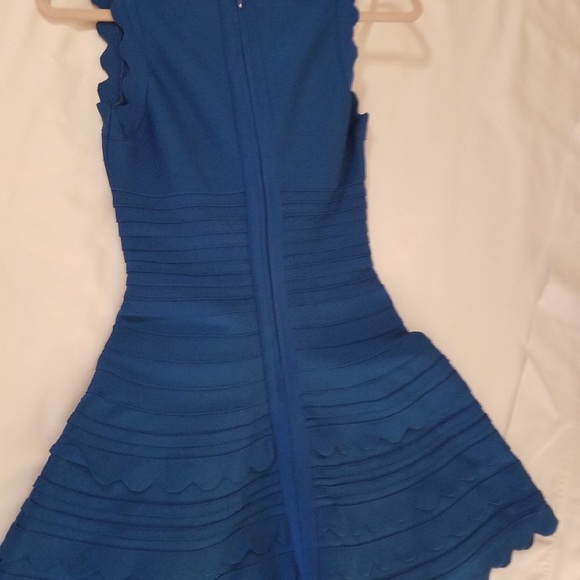 Blue Scalloped Bandage Dress, size small. - Picture 3 of 3